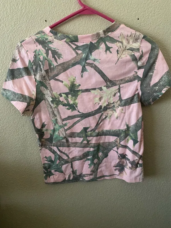 Pacsun Pink Camo Baby Tee - Image 2