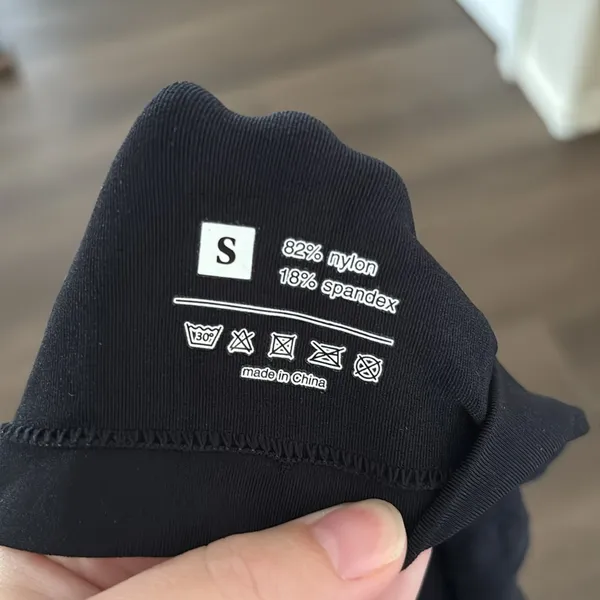 Black long sleeve - Image 2