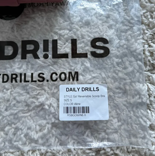 Daily Drills Reversible scoop bra wine S - Image 4