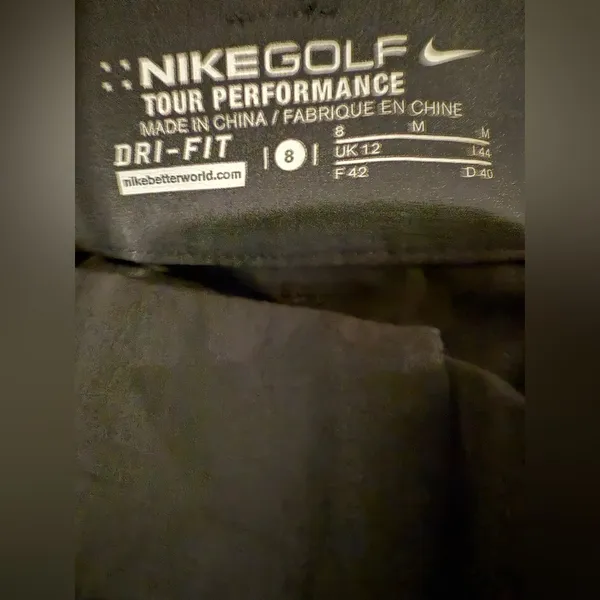 Nike Women’s Athletic Golf Shorts in‎ Black with Yellow Highlights Size 8 - Image 6