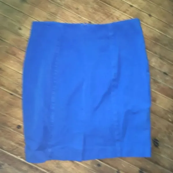 Banana Republic factory size 10 bright blue pencil skirt - Image 3