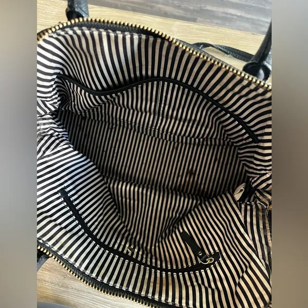 Kate Spade Leather Bag - Image 6