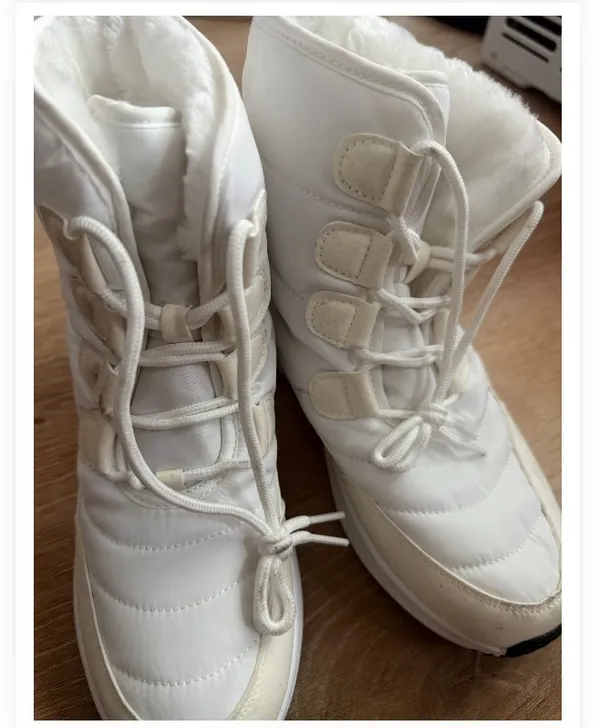 SHEIN White Quilted Faux-Fur Lace-Up Snow Boots EU 38 - Image 2