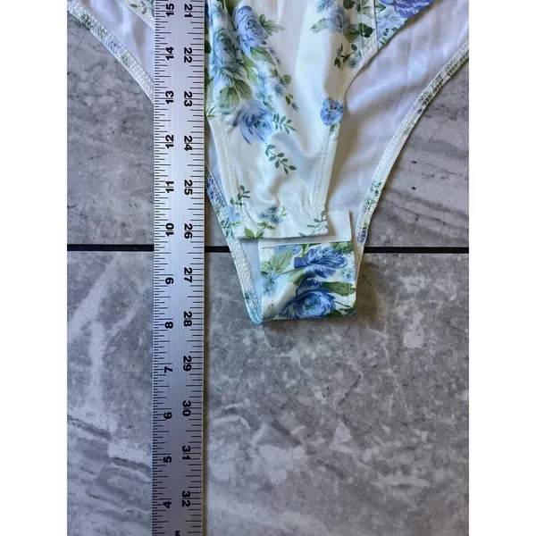 Cider Blue Floral Corset Style Long Sleeve Bodysuit Cream Size M NWT - Image 6