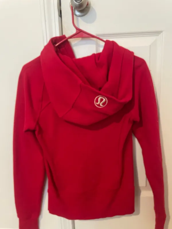 Red Lululemon Full-Zip Jacket - Image 3