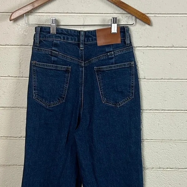 Princess Polly blue high-rise wide-leg jeans size 2 - Image 6