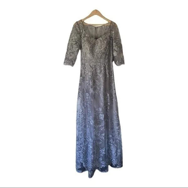 La‎ Femme Silver Embroidered Mesh A-Line Formal Gown Size 6 NWT Mother of Bride - Image 3