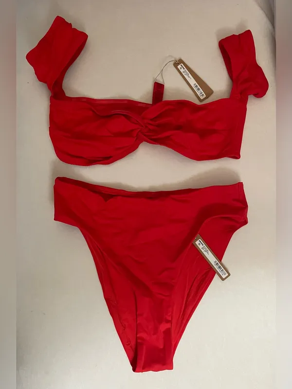 Skims 2Pc SET Twisted Off-Shoulder Bikini Top & Mid Waist Bottoms Ruby Red M - Image 3