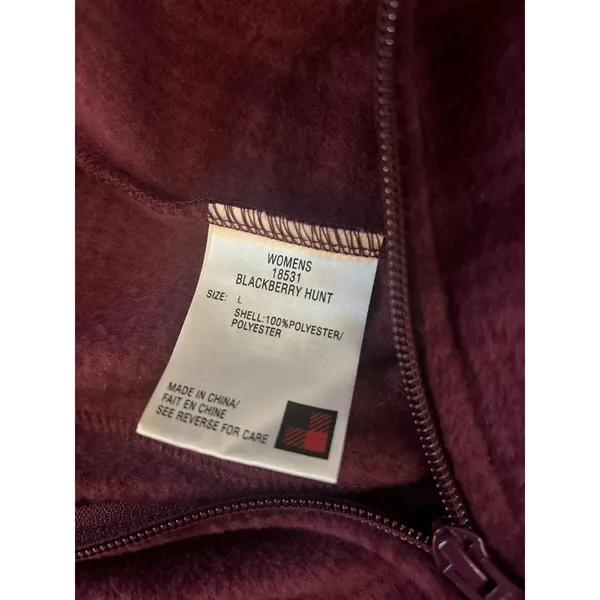 Woolrich women's fleece vest in a purple plaid pattern woman’s large - Image 6