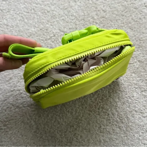 Poshmark Swag Lime Green Belt Bag - BRAND NEW - Image 3