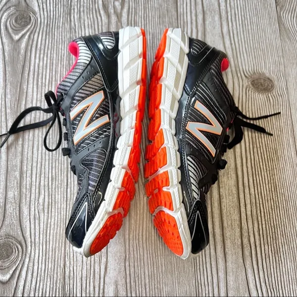 New Balance Women's Athletic Sporty Running 750v1 Speed Genesis Sneakers Sz 8 - Image 2
