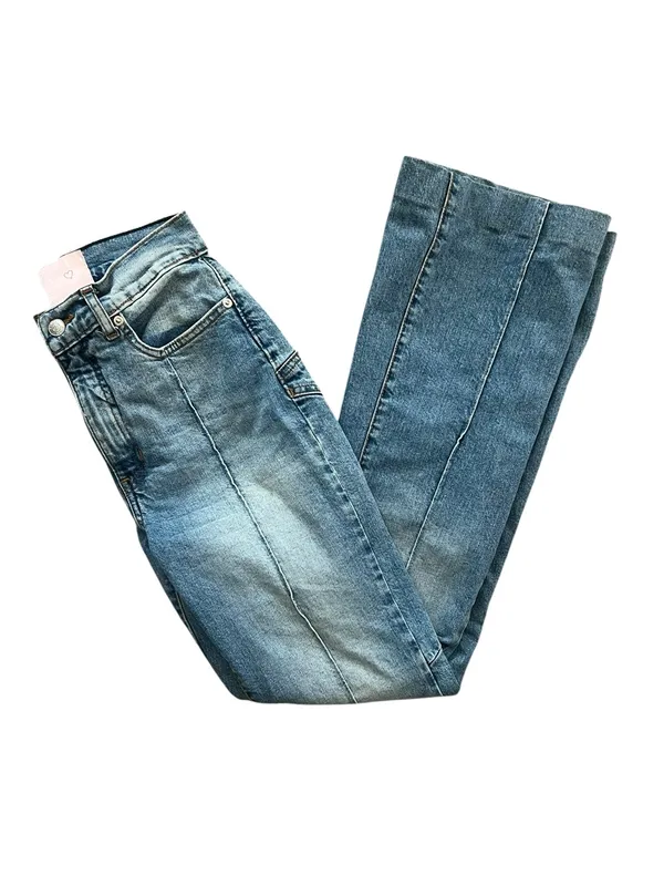 Revice Denim Women’s Venus Flares High Waist Star Rear Flared Jeans in Eclipse Wash 27 - Image 11