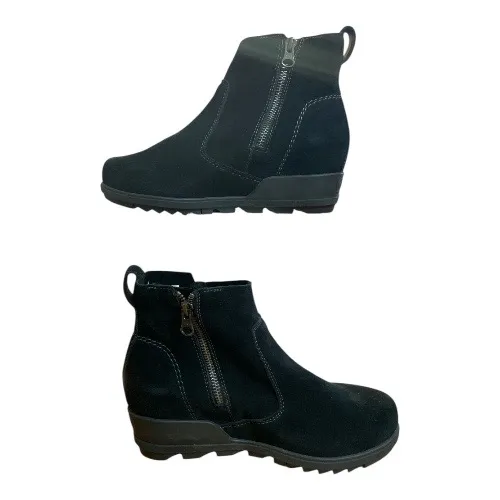 •Black Suede Ankle Boots - Image 5