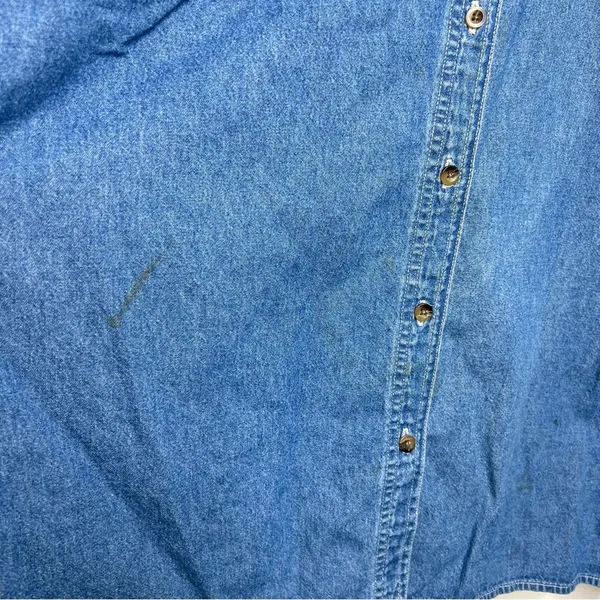 VTG Christmas Holiday Denim Button Down Shirt Embroidered Trees SZ Large STAINED - Image 2
