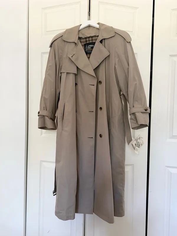 NWT Vintage London Fog Tan Khaki Trench Coat Rain Coat Size 10P Petite - Image 2