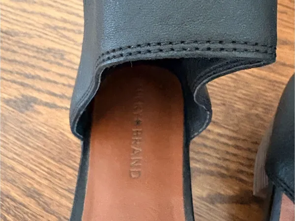 Lucky Brand Black Open-Toe Ankle Cuff Block Heel Sandals - Image 8