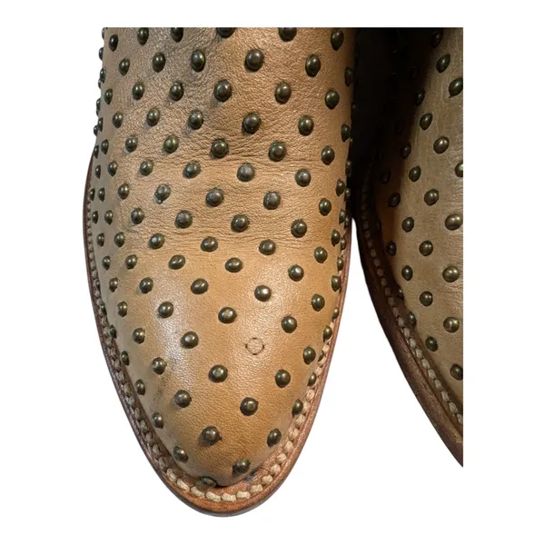 Matisse Faithful Camel Tan Leather Brass Studded Western Ankle Boots Sz 9 - Image 4