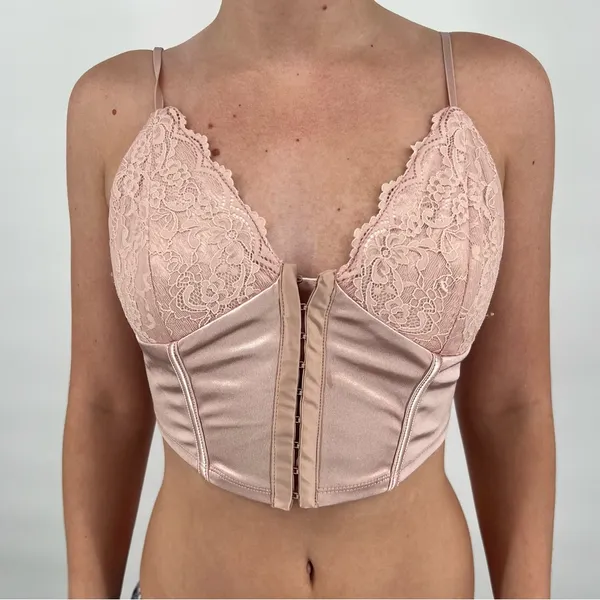Hesperus Elegant Pink Lace Bralette - Image 6