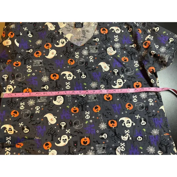 Womens XL Zoe & Chloe Halloween Ghost Pumpkin Short Sleeve Vneck Scrubs Uniform - Image 5