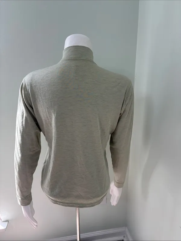 Patagonia Green Capilene Lightweight pullover quarterzip small - Image 4