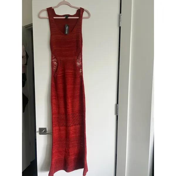 PrettyLittleThing Maxi Dress in Orange - Image 5