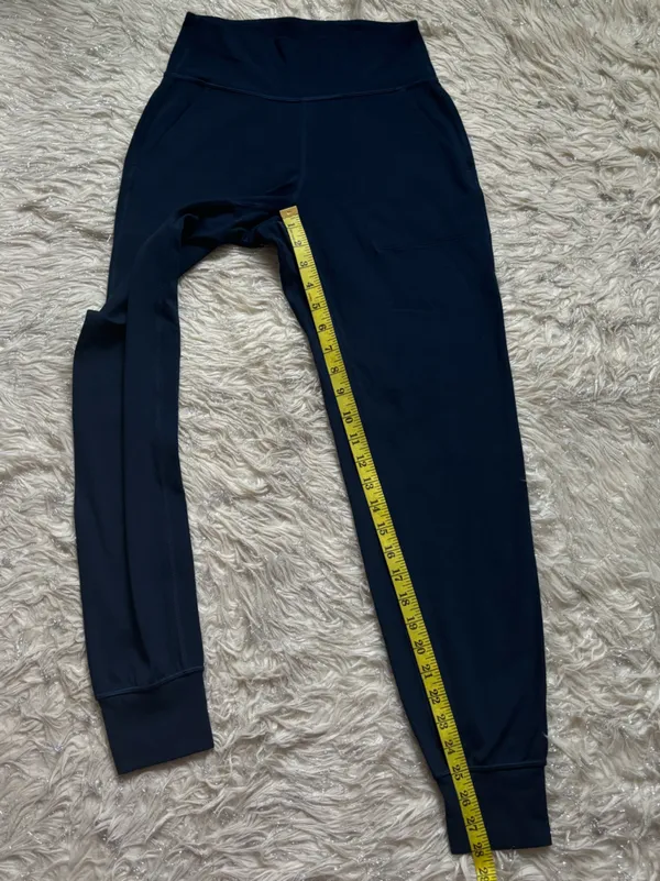 lululemon athletica Navy Women’s High-Waist Joggers with Subtle Logo Size 4 - Image 6