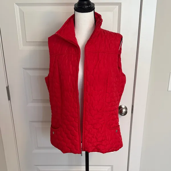 New Direction| Vibrant Red Quilted Women's Vest with Pockets - Image 7