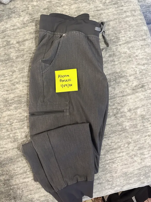 FIGS Jogger Scrub Pants - Image 2
