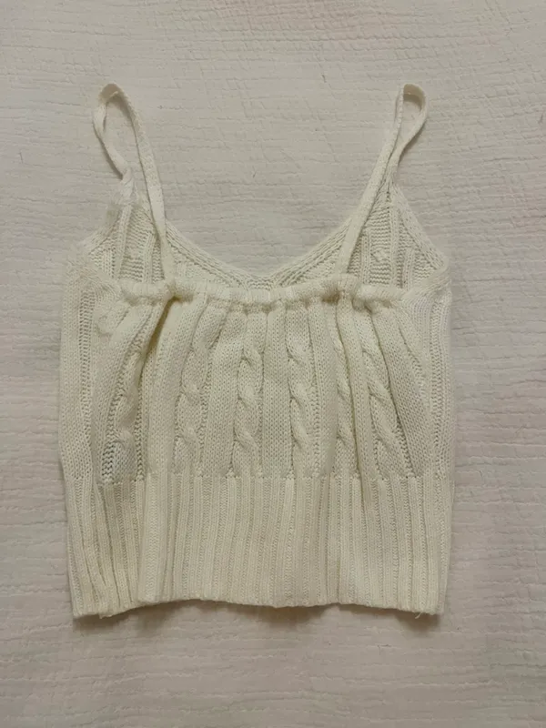 Boutique White Knit Top - Image 2