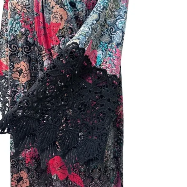 Ali Miles Crashed Velvet Tunic 1X floral Logenlook lace details sleeves - Image 7