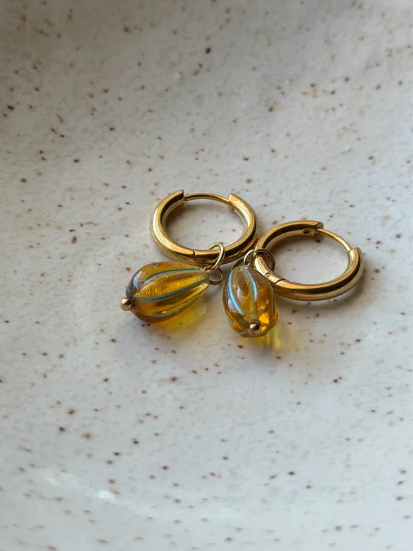 Handmade teardrop Czech glass simple minimalist hoop dangle earrings🤎 - Image 5