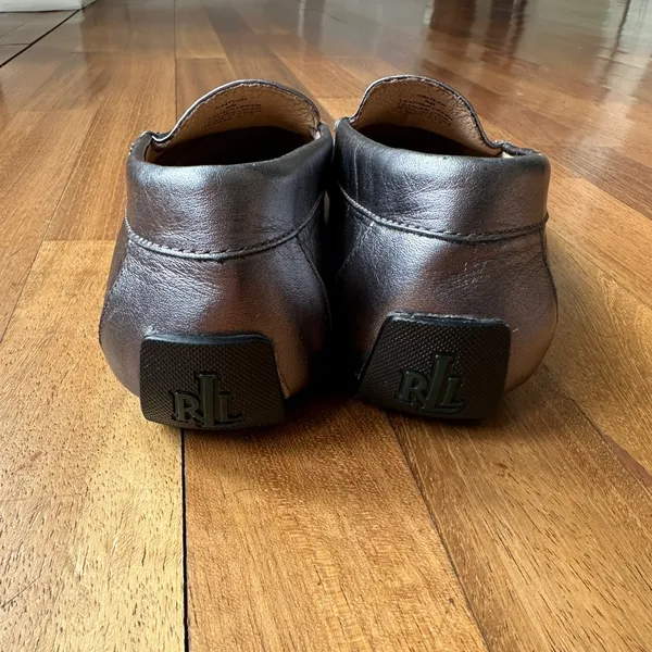 Lauren by Ralph Lauren Caitlyn Driving Loafer In Pewter, Size 6B - Image 3
