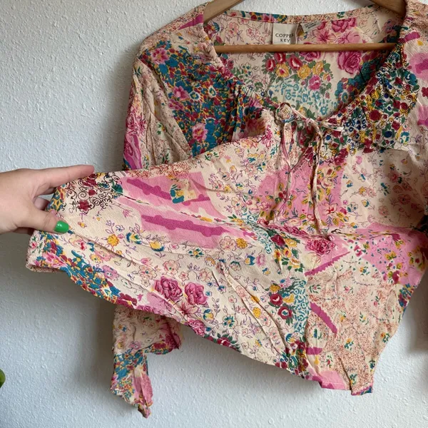 Copper Key Y2K Viscose Printed Peasant Blouse - Image 4