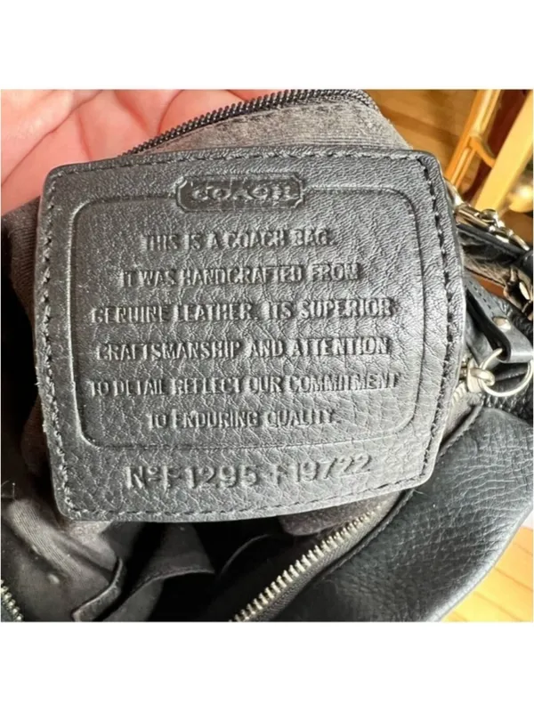 Coach Black Pebbled Leather Crossbody Bag – Style F19722 – Y2K Era Coach - Image 10