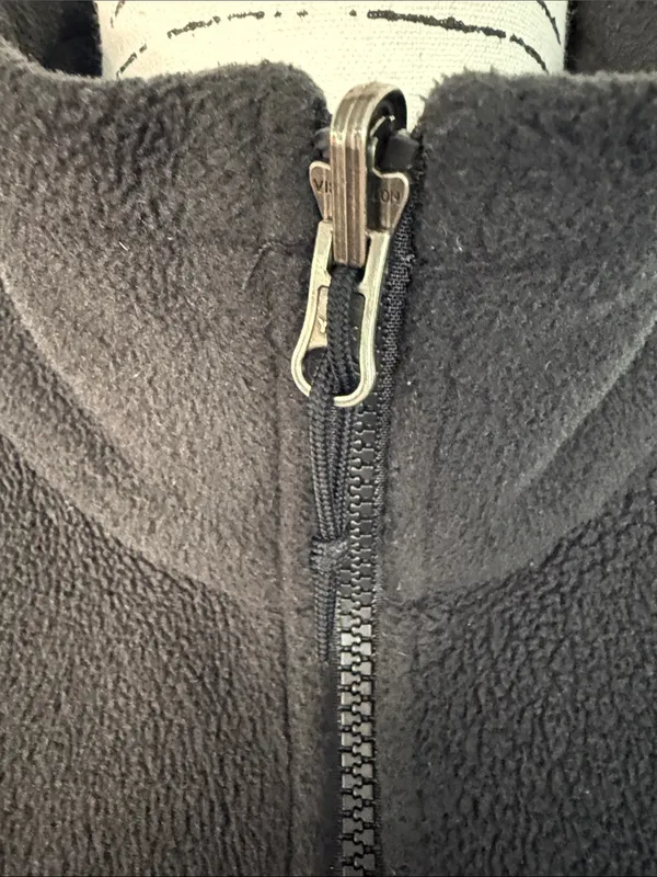The North Face Women’s  Black Lightweight Fleece Jacket - Image 4