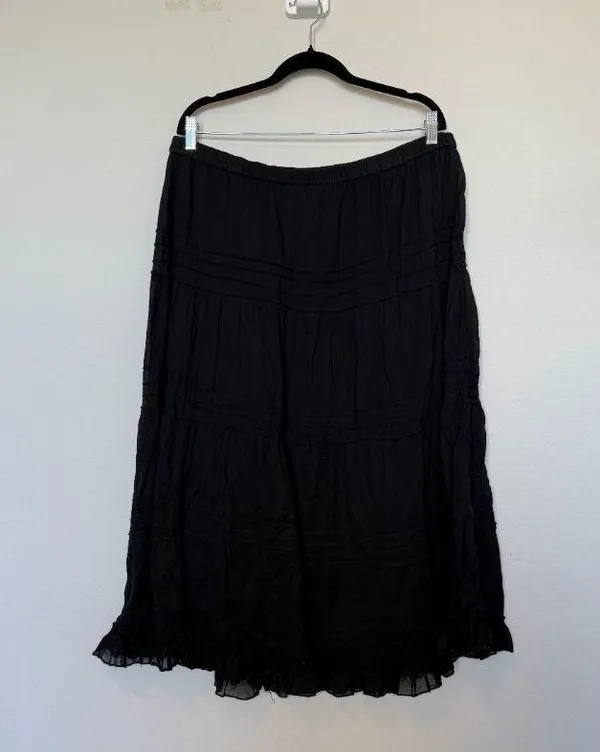 Vintage Y2K Black Tiered Peasant Maxi Skirt - Image 6