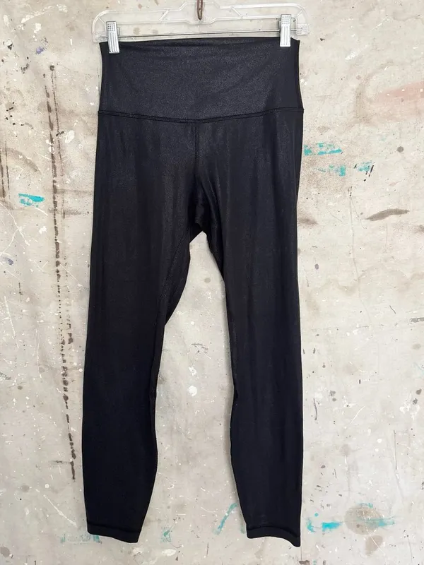 Lululemon Align High-Rise Pant 25" Shine, Radiate Foil Print Black - Image 2