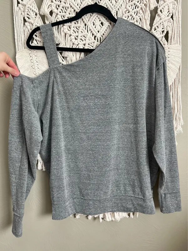 Free People Off-The-Shoulder Top - Image 3