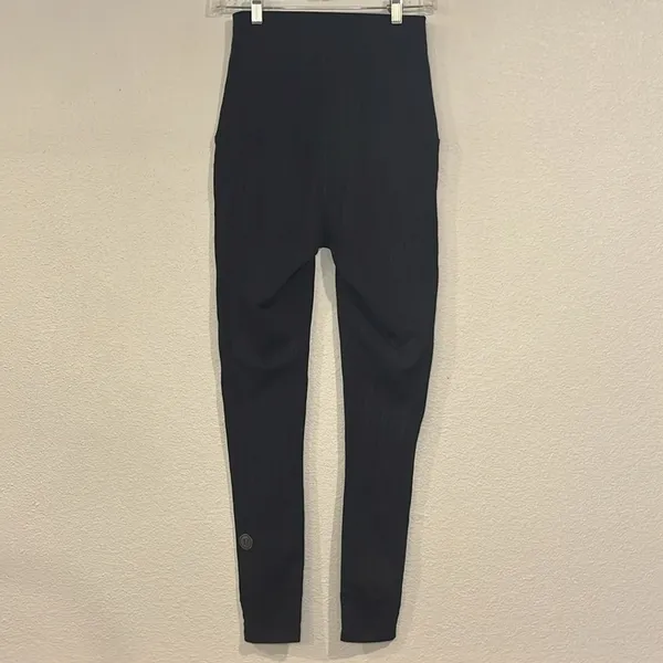 Pure Barre Splits59 highest rise or fold over waist leggings M - Image 2