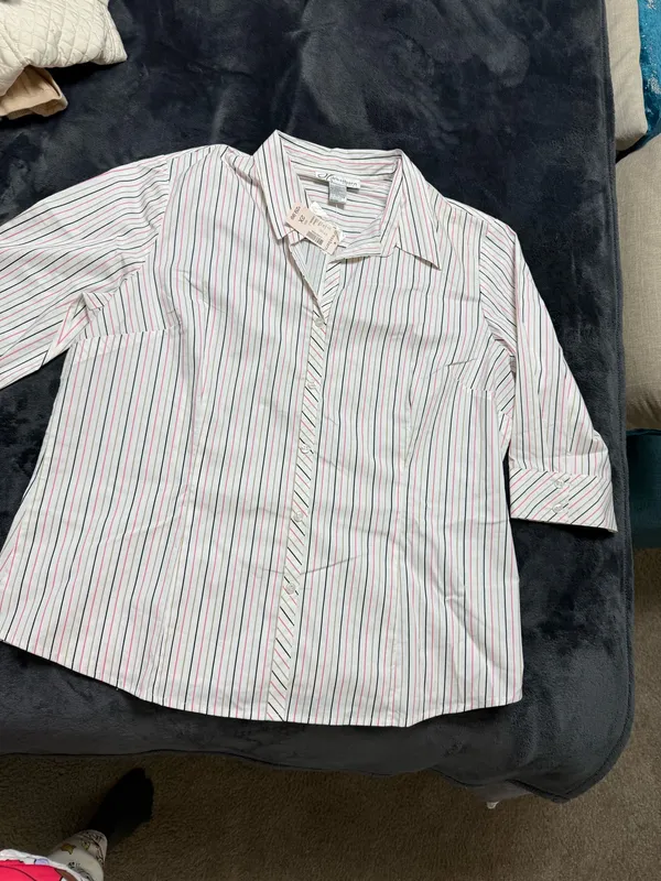 Dressbarn pink and white striped button up shirt with tie Size XXL #preppy #stripedshirt - Image 7