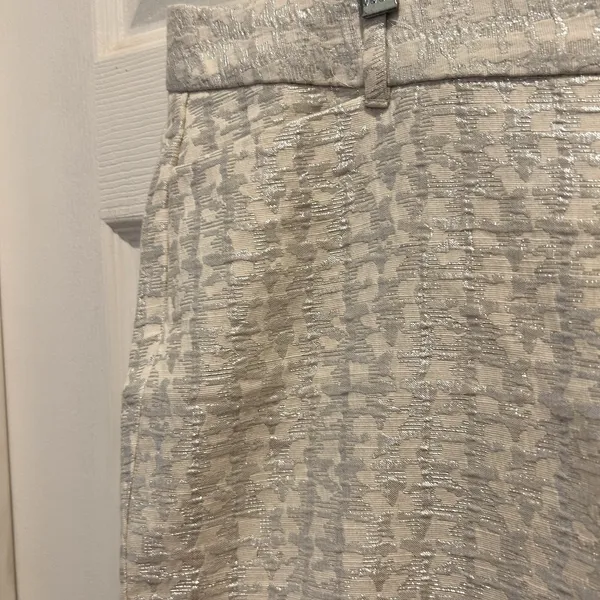 Old Navy The Diva Silver Metallic Jacquard Skinny Ankle‎ Pants Womens 14 Holiday - Image 2