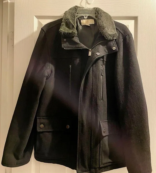 Men’s Large Michael Kors Faux Fur Coat - Image 2