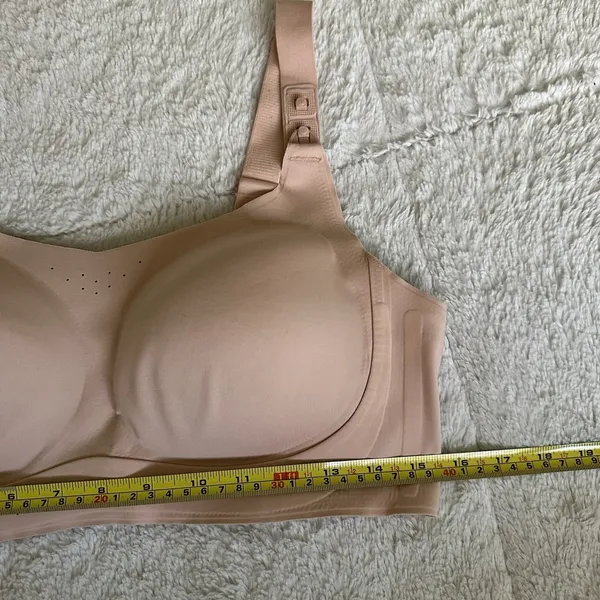 Momcozy Hands-Free‎ Nursing & Wearable Pumping Bra - Beige Large - Image 10