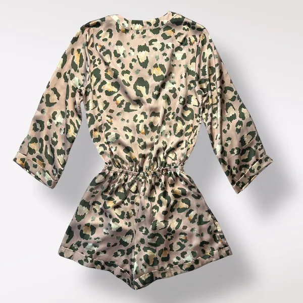Show Me Your Mumu Blush‎ Pink Cheetah Print Walker Romper Size S Satin Boho NWOT - Image 6