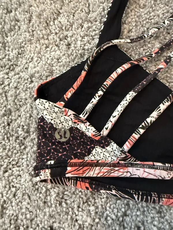 Lululemon Free To Be Bra - Image 3
