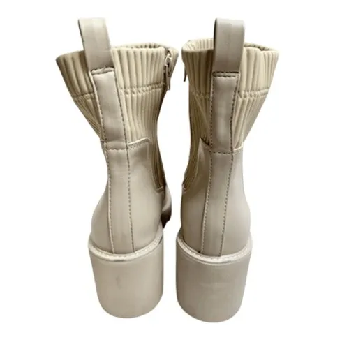 Bar III Cream Ribbed Sock Lug Sole Block Heel Winter Boots Size 11M - Image 5