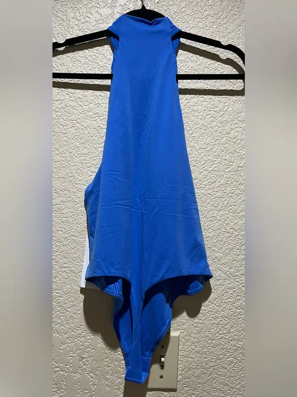 Lululemon NWT Mock Neck Sleeveless Bodysuit Nulu Ultra Soft Blue Size L - Image 6