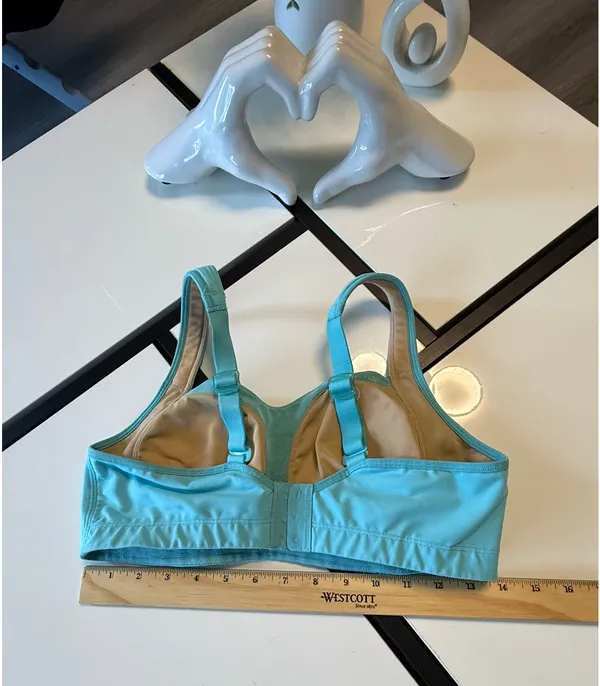 Lululemon Enlite Bra High Support Sports Bra - Aqua Blue / Tiffany Blue - Sz 34C/D - Image 4