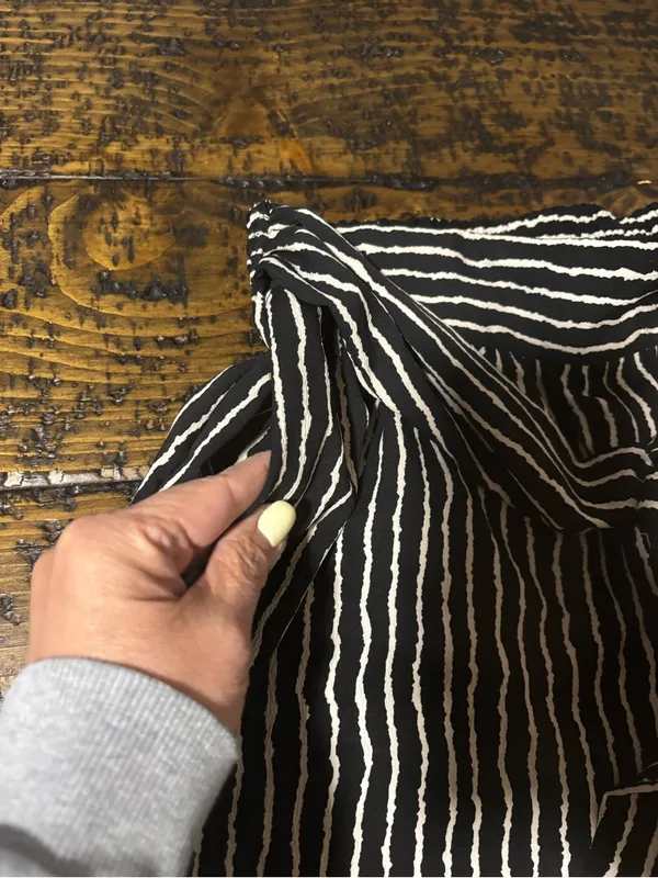 Silence‎ + Noise Urban Outfitters Black & White Striped Tie-Waist Shorts XS - Image 3