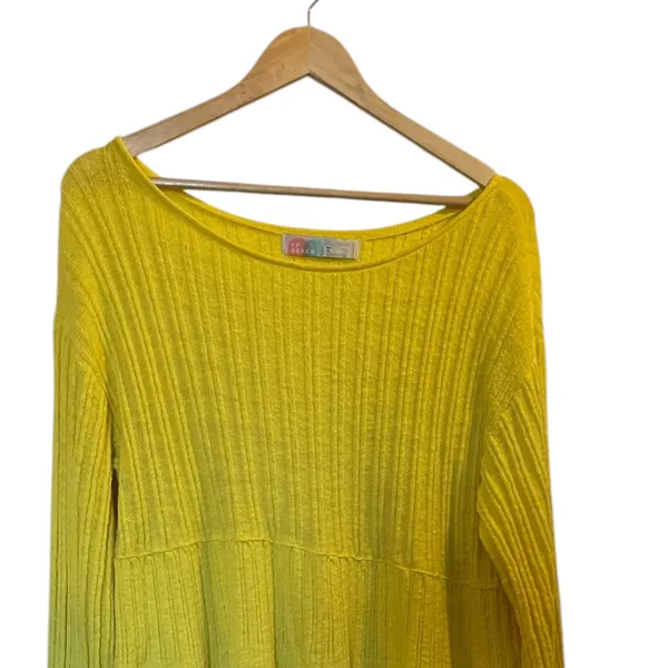 FREE PEOPLE BEACH Bright Yellow Oversized Cover Up Sweater Size Medium - Image 2